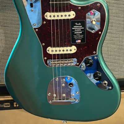Fender American Professional Classic Jaguar  2025 - Faded Sherwood Green Metallic / 8lbs. 6.6oz. #US25088090 image 11