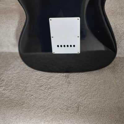 Fender Standard stratocaster 1995 - Black image 9