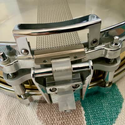 Pearl  Pearl 14’’x 3.5’’ free floating brass shell…piccolo brass snare drum 1997 image 9