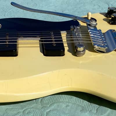 Gibson SG Special 1962 - Polaris White - Vibrola - 2P90 Strong Sound ! image 5