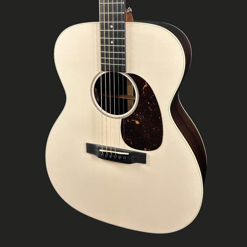 Martin J-16 E 2026 - Cream