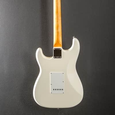 Fender American Vintage II 1961 Stratocaster - Olympic White image 5