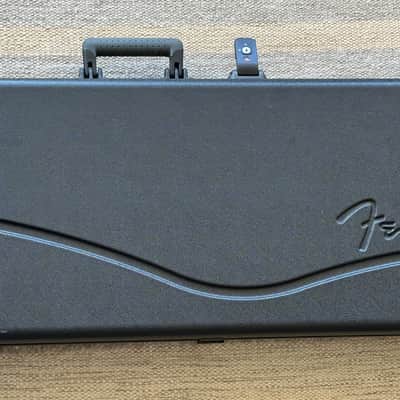 Fender American Ultra II Stratocaster HSS with Maple Fretboard 2024 - Present - Sinister Red image 6