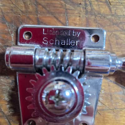 Vintage 1980's Korean Made Licensed by Schaller P Jazz Bass Tuner Set Original Installation Screws Luthier Parts image 4