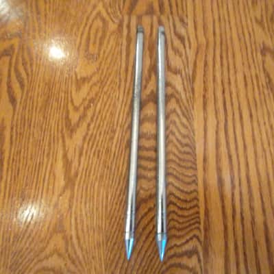Ludwig (2) vintage club date bass drum legs/spurs & mounts - all excellent condition! Bild 2