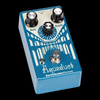 Mint EarthQuaker Aqueduct Vibrato image 6