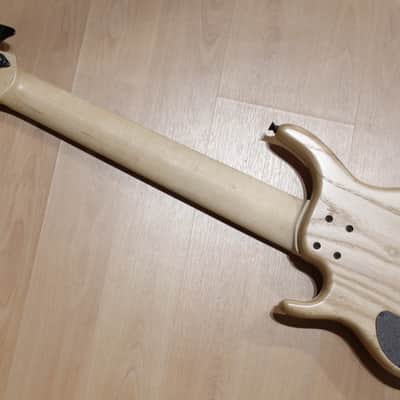 Kala U Bass California Fretted 5 Swamp Ash image 9
