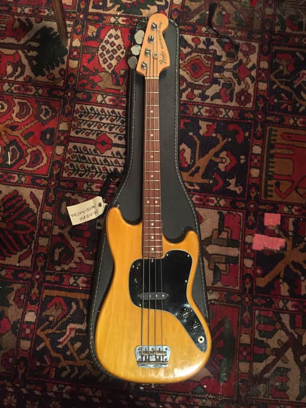 Fender Musicmaster Bass 1976 Maple natural/black pickguard | Reverb