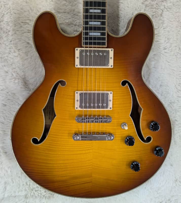 Eastman T186MX-GBK 335 style electric guitar in Goldburst with Gator case image 1