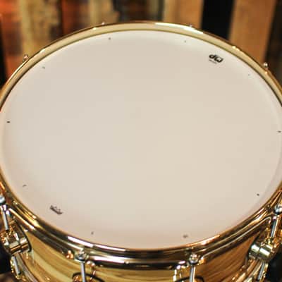 DW 6.5x14 Collector's Maple VLT Olive Ash Burl Snare Drum - SO#1188896 image 4