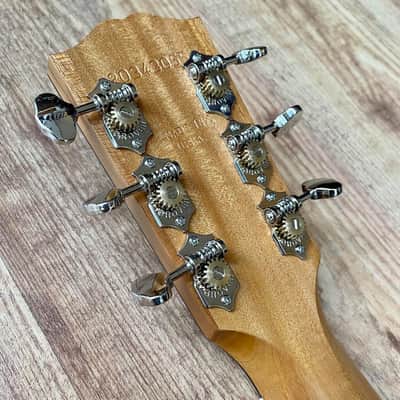 Gibson J-35 '30s Faded Natural image 17
