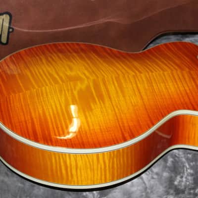 2001 Gibson - Custom Shop Wes Montgomery - Ice Tea Burst image 12