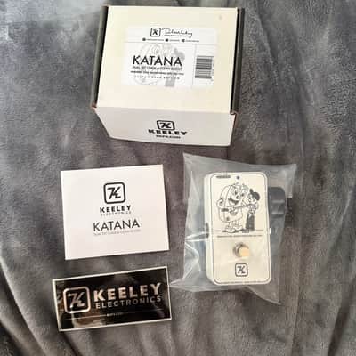 Keeley Katana Clean Boost V2 Custom PWKY - White image 7