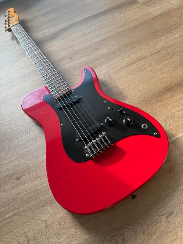 Fender Bullet (1981 - 1982) | Reverb France
