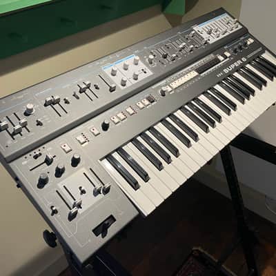 UDO Audio Super 6 12-Voice Polyphonic Binaural Analog-Hybrid Synthesizer with Decksaver and all packaging image 3