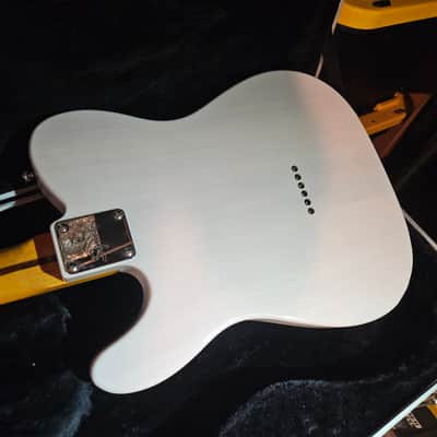 Squire classic vibe 50,s telecaster Blonde see thru over ash body, maple ne k image 6