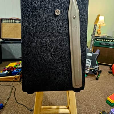 Fender Tone Master FR-10 1000-Watt 1x10" Active Guitar Speaker Cabinet 2023 - Present - Black image 6