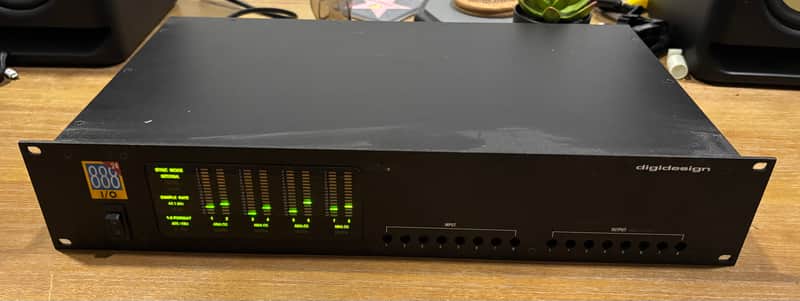 Digidesign 888 I/O Audio interface 2000s - Black image 1