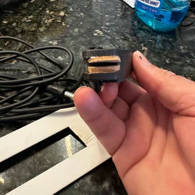 Fishman PRO-NEO-D02 Passive Humbucker Soundhole Pickup 2010s - Standard image 6