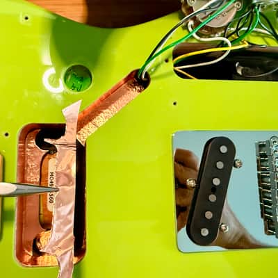 Fender Telecaster 2019 - Electron Green - Lindy Fralin Pickups image 5