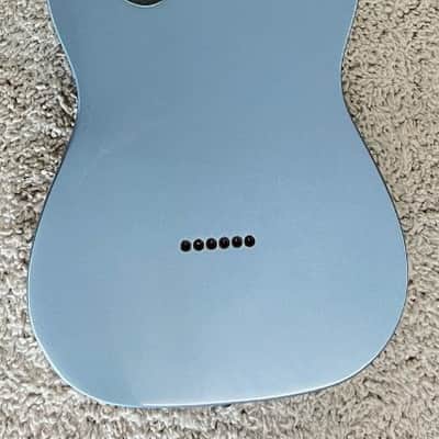 Fender Chrissie Hynde Telecaster®, Rosewood Fingerboard, Ice Blue Metallic - MIM image 6