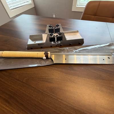 StewMac Fret Slotting Miter Box w/ Japanese Saw 2020s image 10