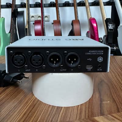 IK Multimedia ARC Studio Room Correction System 2024 - Present - Black image 2