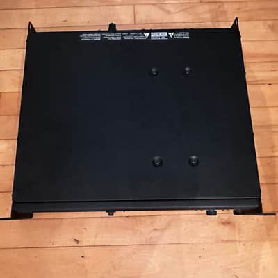 QSC RMX2450 2400-Watt Professional Power Amp - Excellent Condition image 2