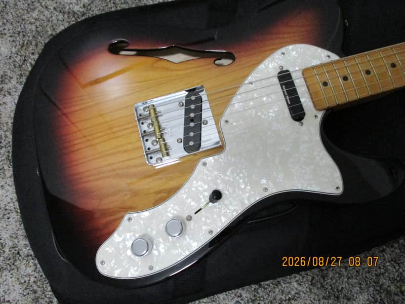 Fender Vintera II '60s Telecaster, Thinline, Maple Fretboard, 2025, 3-Color Sunburst, SD Hot Rail Neck Pickup, Fender Gigbag
