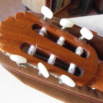 Konzertgitarre klassische Gitarre von Antonio de Cartagena Modell Madrid 6P Baujahr 1987 Zeder image 7