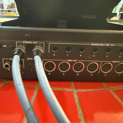 Akai MPC5000 - W/  DVD-CD Drive Excellent Condition! image 14