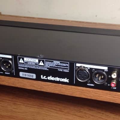 T.C. Electronic M2000 Studio Effects Processor Black image 2