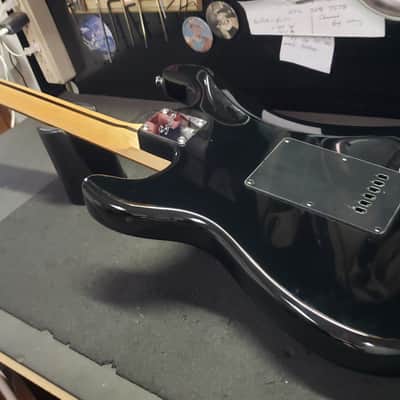Squier Standard  Stratocaster HSS  Mirror Pickguard + Hard Case image 6