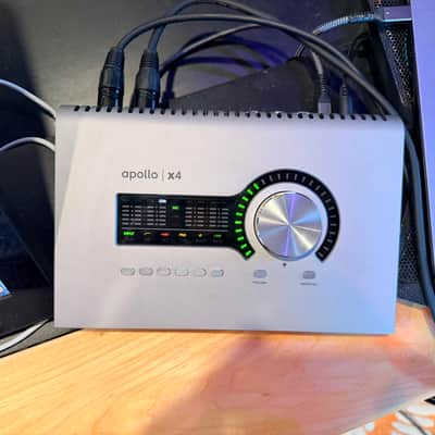 Universal Audio Apollo x4 Gen 2 Thunderbolt Audio Interface 2024 - Present - Silver image 2