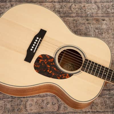 Larrivee OM-40 Mahogany image 18