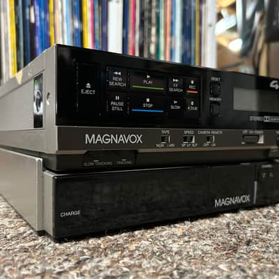Vintage Magnavox VR8458SL01 Portable VHS Player w/ Tuner Adapter Dock TESTED ✅ image 3