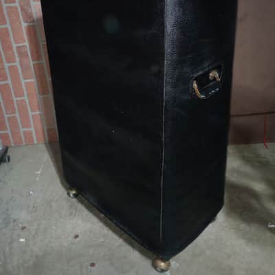 Kustom 2 x 15 Cabinet- Black Tuck n Roll image 13