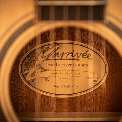 Larrivée OMV-40 with Mahogany, Sitka Spruce & L.R. Baggs Stagepro Element Pickup image 21