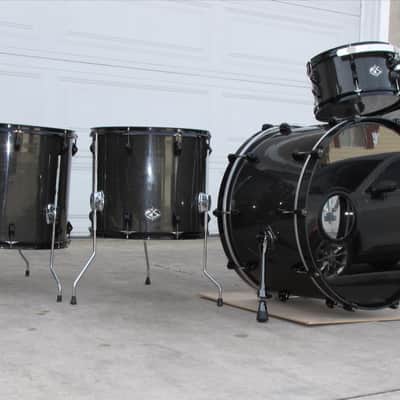 ROCKET SHELLS USA Carbon Fiber Drum Set 10" 12" 16" 18" Toms 24" Bass 14" Snare image 2