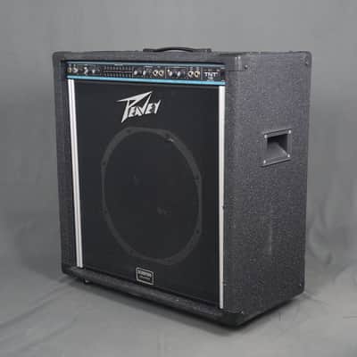 Peavey TNT 115 200-Watt 1x15" Bass Combo image 4