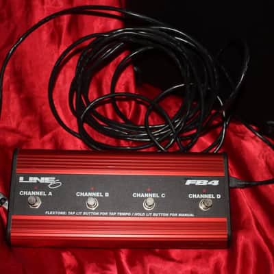 Line 6 Spider 210 W/ FB-4 footswitch 50-Watt 2x10" Stereo Digital Modeling Guitar Combo 1999 - 2000 - Black / Red image 7