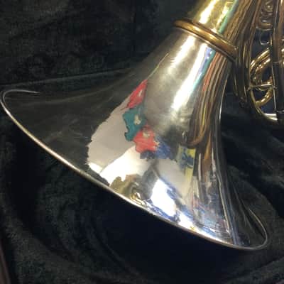 Yamaha YHR-667 Full Double French Horn image 4