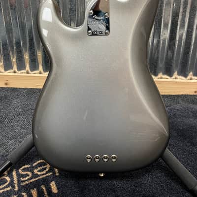 Fender American Professional II Precision Bass with Rosewood Fretboard 2020 - Present - Mercury image 3