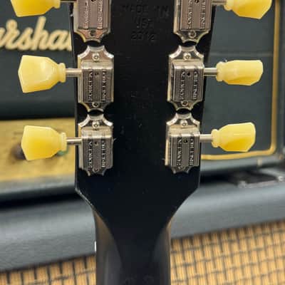 Gibson Les Paul Studio 2012 - Satin Black image 12