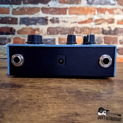 Sonicake Warped Dimension Modulation Pedal w/ Box *USED* (2020s - Blue) image 6