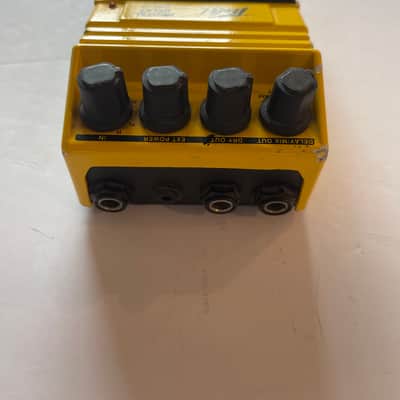Peavey DDL-3 Digital Delay Accelerator Series Rare Vintage Guitar Effect Pedal image 6