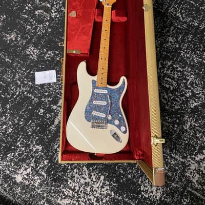 Fender Classic Series Guitar Case  2023 - Tweed image 9