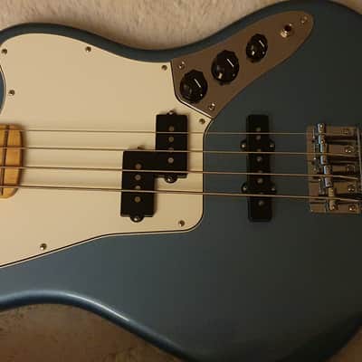 Fender Player Jaguar Bass with Maple Fretboard 2018 - 2024 - Tidepool image 5