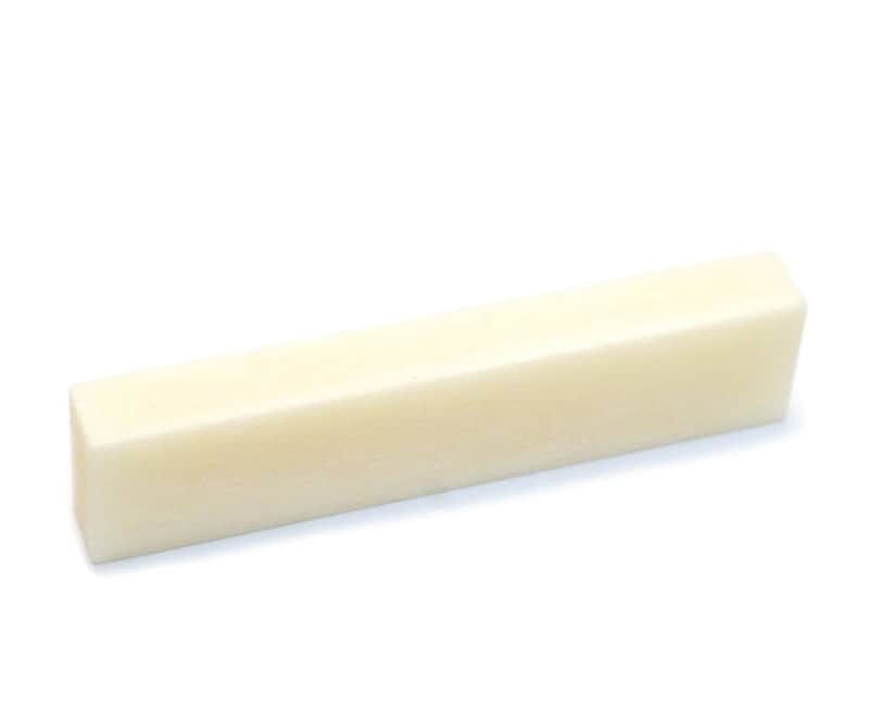 Allparts BN-0297 Bleached Bone Nut Blank image 1