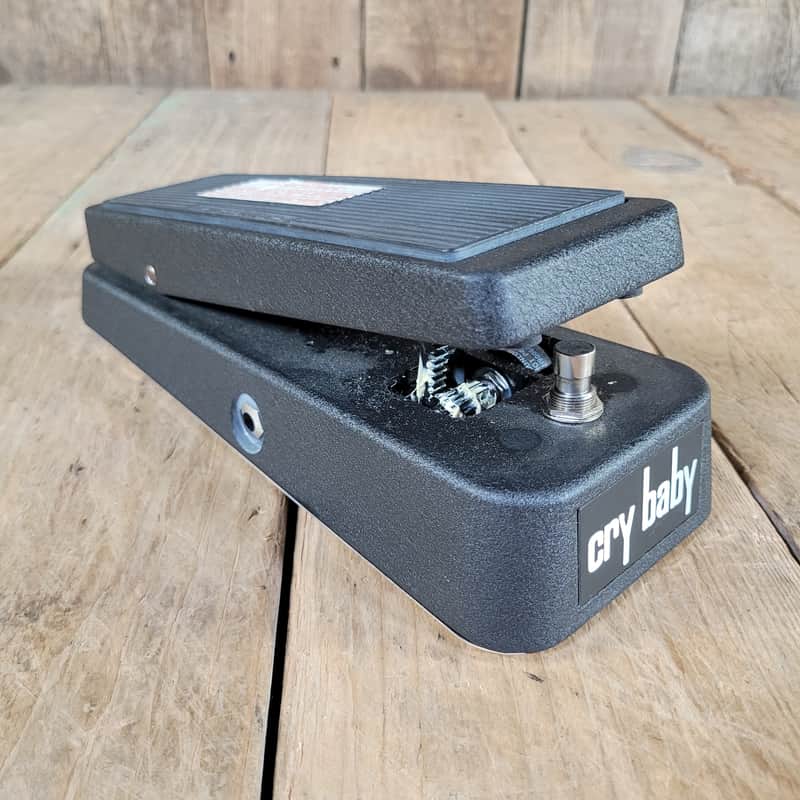 Dunlop GCB95 Wah Wah Pedal - Black | Get Legendary Tone